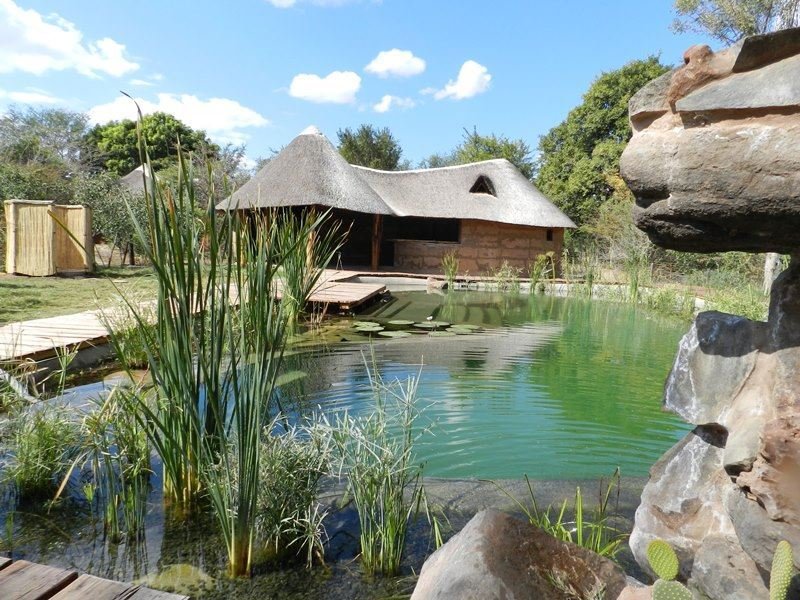 MUNGA ECO-LODGE